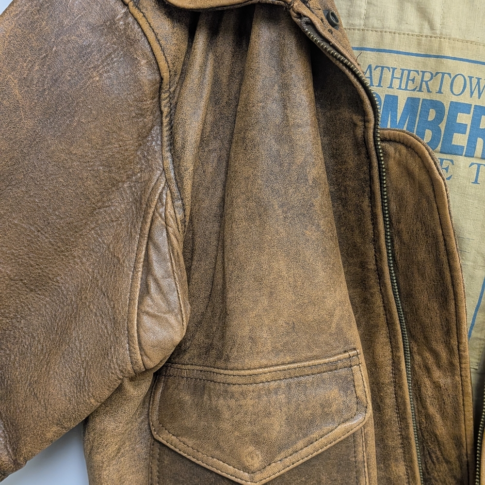 Men's Leathertown '88 Distressed Brown Leather‎ Bomber Jacket Size L/42 - Picture 4 of 16